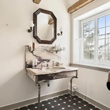 Personality And Vintage Aesthetics On Langeland Ferienhaus *