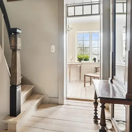 Ferienhaus Personality And Vintage Aesthetics On Langeland Tranekær