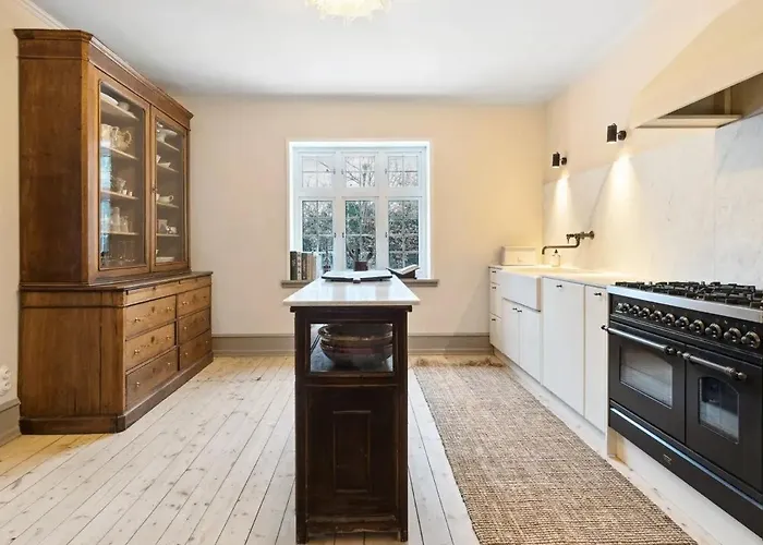 Personality And Vintage Aesthetics On Langeland *